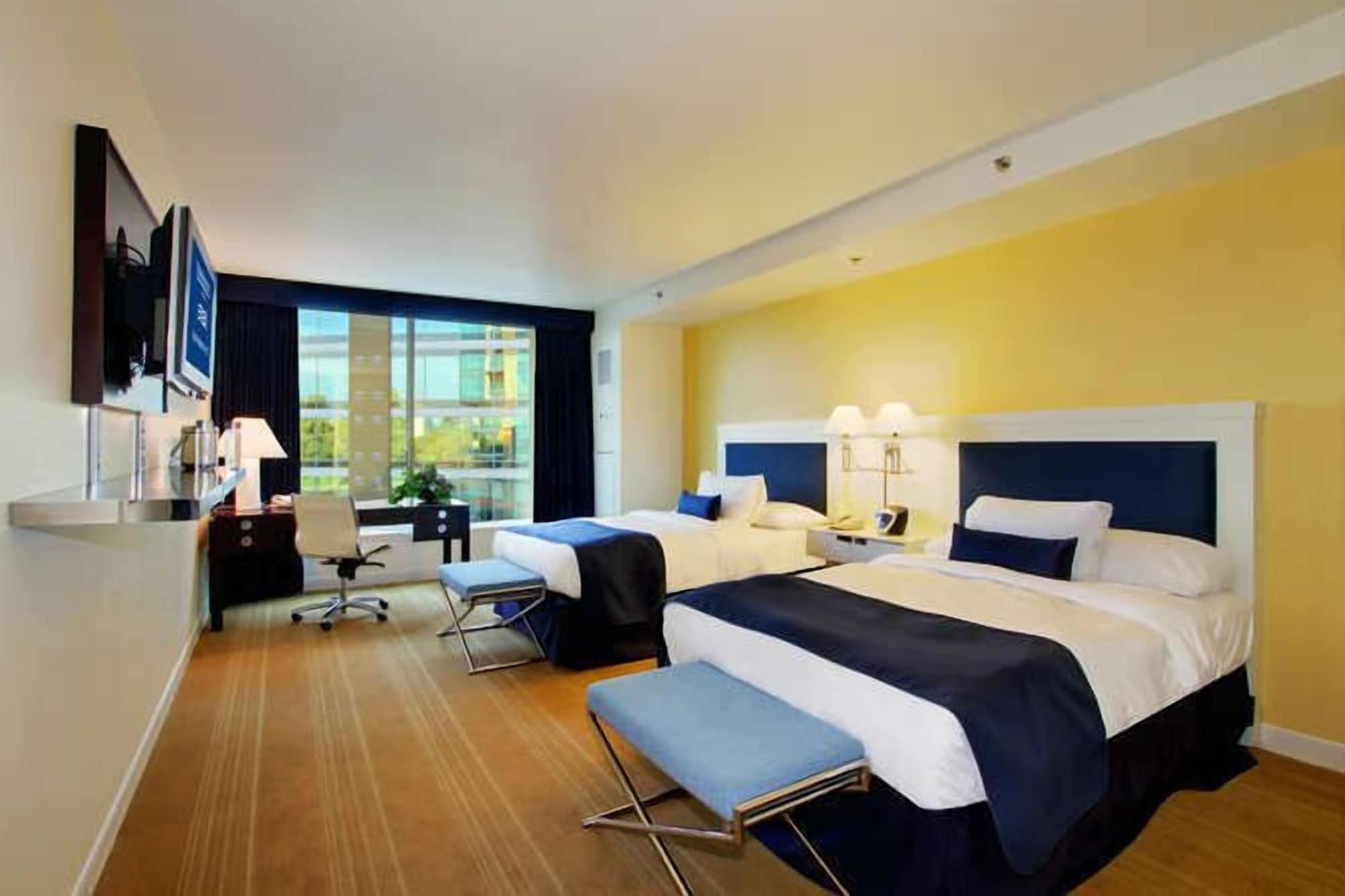 University Plaza Waterfront Hotel Стоктон Екстер'єр фото
