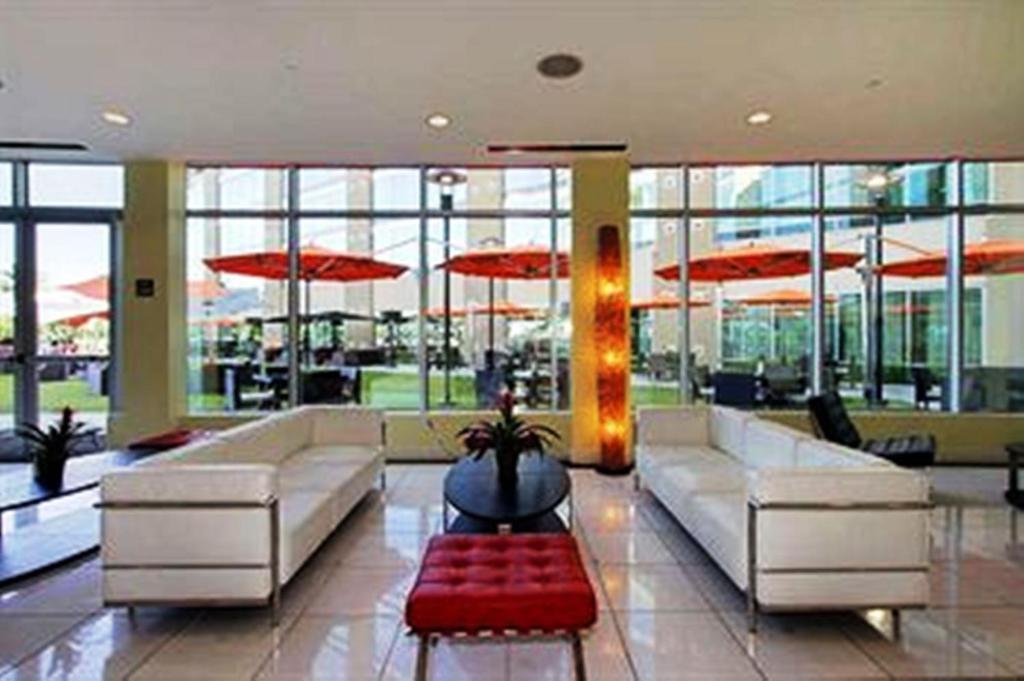 University Plaza Waterfront Hotel Стоктон Екстер'єр фото