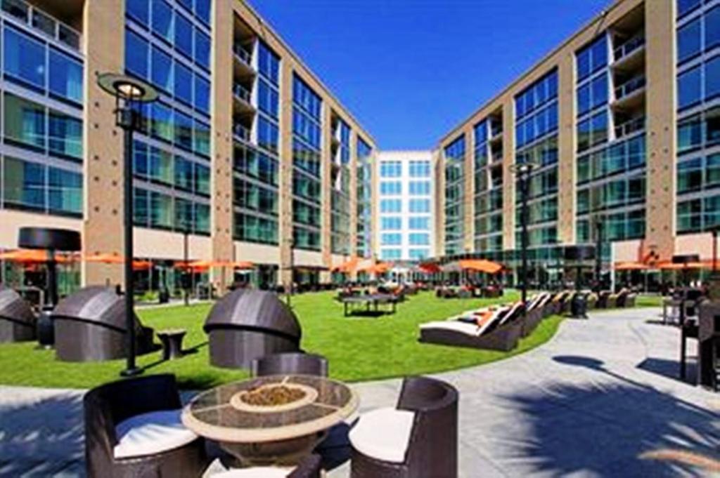 University Plaza Waterfront Hotel Стоктон Екстер'єр фото