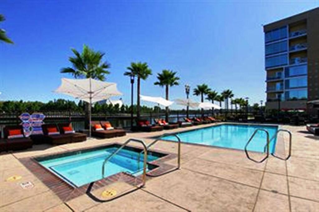 University Plaza Waterfront Hotel Стоктон Екстер'єр фото
